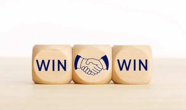 卓易彩票 官方平台背景图